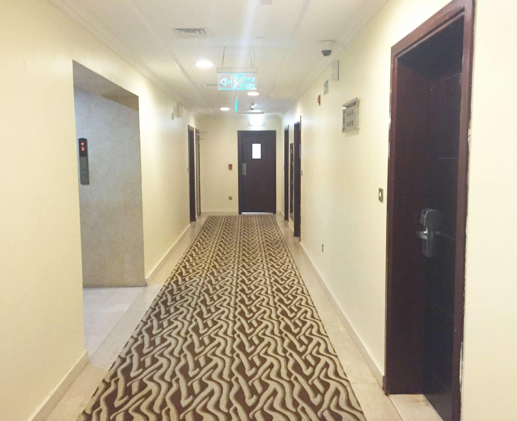 Ramee Rose Hotel Apartments Abu Dhabi Eksteriør bilde